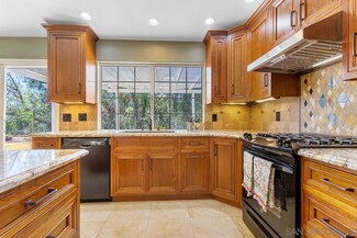 10054 Connell Rd, San Diego, CA 92131
