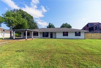 1009 Bee Tree St, Westlake, LA 70669