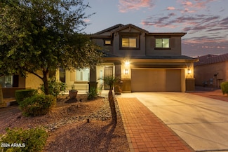 6632 W Saguaro Park Ln, Glendale, AZ 85310