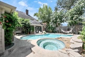 13206 Aspen Bough Cir, Houston, TX 77065