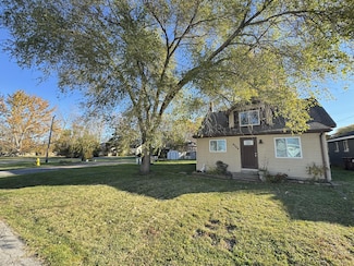 4364 Avenue F, Frenchtown Charter Township, MI 48166