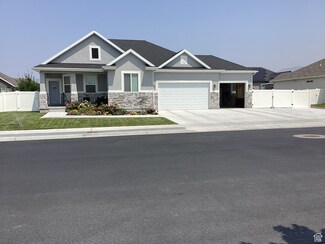 263 Somerest Ln, Stansbury Park, UT 84074
