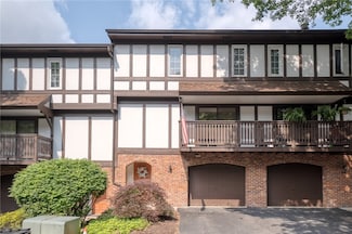 413 Allenberry Dr, Pittsburgh, PA 15237