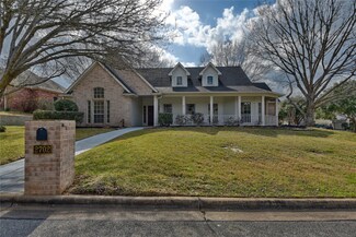 2702 Victory Ln, Brenham, TX 77833