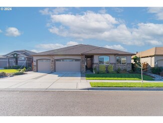 1833 S Dusky Dr, Ridgefield, WA 98642