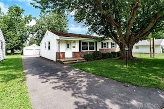 718 Macarthur Way, Washington Court House, OH 43160