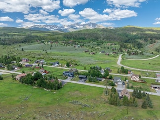 106 Lake View Cir E, Breckenridge, CO 80424