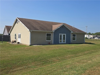 2201 Kickapoo Dr, Danville, IL 61832