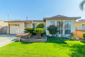 35 W Minarets Ave, Fresno, CA 93650