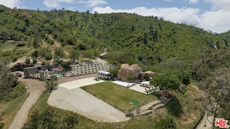 30884 Mulholland Hwy, Malibu, CA 90265