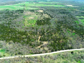 16721 Keitel Rd, Centerville, KS 66014