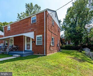 710 Cabin Branch Dr, Capitol Heights, MD 20743