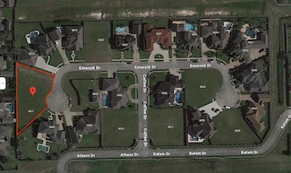 6607 Emerald Dr, Pasadena, TX 77505