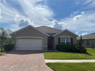 10531 Canal Brook Ln, Lehigh Acres, FL 33936