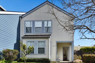 501 Village Cir, Santa Cruz, CA 95060