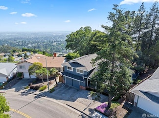 315 Crestmont Dr, Oakland, CA 94619