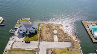 57-61 E Shore Dr, Babylon, NY 11702