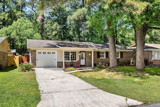315 Elliott Dr, Ladson, SC 29456