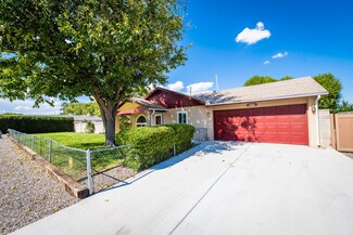 250 Calle Don Demetrio NE, Los Lunas, NM 87031