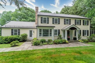 262 Country Dr, Weston, MA 02493