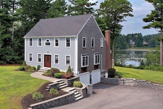 190 Lake Shore Dr, Duxbury, MA 02332