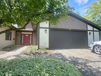 911 North Ave NE Unit B, Grand Rapids, MI 49503
