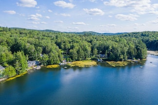 197 Lake Raponda Rd, Wilmington, VT 05363