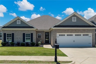 14 Ivy Way, Phenix City, AL 36867