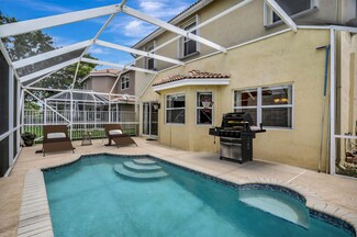 7093 Crescent Creek Ln, Coconut Creek, FL 33073