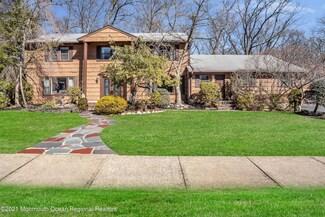 14 Johnson Cir, Morganville, NJ 07751