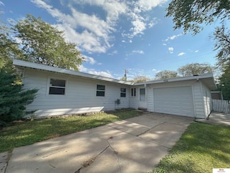 4925 Colfax Ave, Lincoln, NE 68504