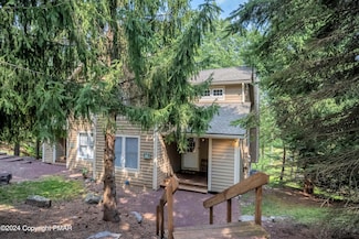480 Spruce Dr, Tannersville, PA 18372