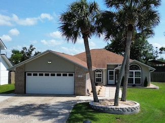 188 Derby Woods Dr, Lynn Haven, FL 32444