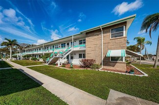 6050 21st St N Unit 1, Saint Petersburg, FL 33714
