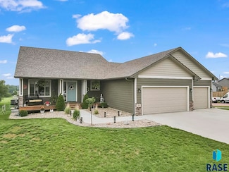 39 N 6th St, Baltic, SD 57003