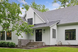 1611 Hill Ridge Terrace, Hopkins, MN 55305