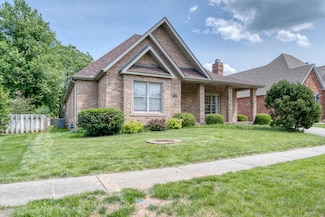 3636 S Britain Ave, Springfield, MO 65807
