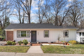 4820 Valley Stream Rd, Charlotte, NC 28209