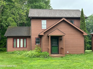 11 Ridgecrest Way, Whitehall, NY 12887