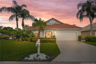 6013 SE Grand Cay Ct, Stuart, FL 34997