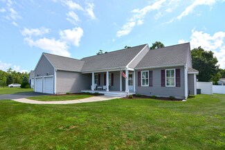 72 Deseret Dr, Buzzards Bay, MA 02532