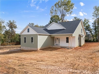 4632 Pinehill Dr, Pfafftown, NC 27040