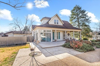 517 Laurel Ave, South Pittsburg, TN 37380