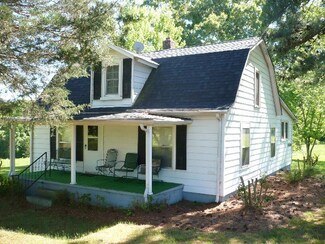 1636 Yeatts Store Rd, Java, VA 24565