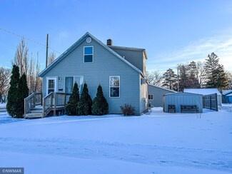 102 Kneale Ave S, Thief River Falls, MN 56701