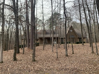 150 Apple Valley Rd, Columbus, MS 39705