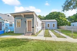 6311 Dauphine St, New Orleans, LA 70117