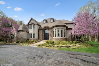 32W634 Oak Lawn Farm Rd, Wayne, IL 60184