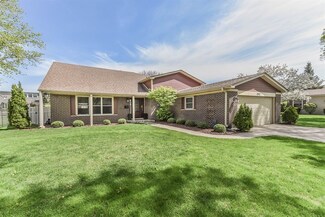 1512 E Waverly Dr, Arlington Heights, IL 60004