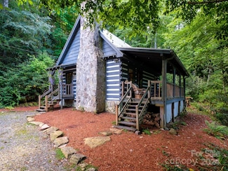 77 Emry's Dr, Cedar Mountain, NC 28718